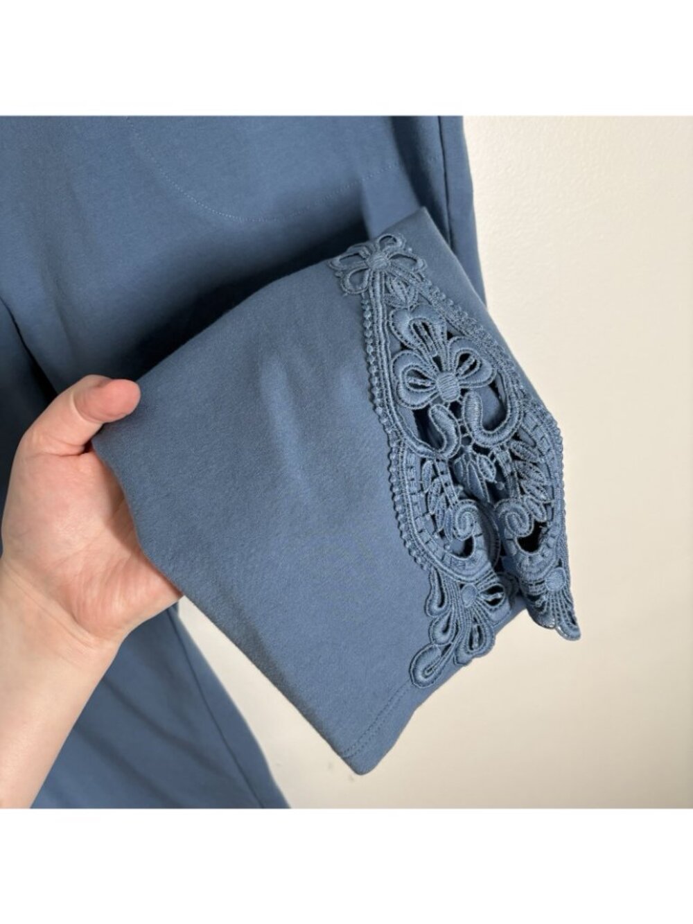 Denim & Co. Women 1X Blue Pockets Comfort Duo Stretch Legging With Lace Detail - Picture 6 of 14